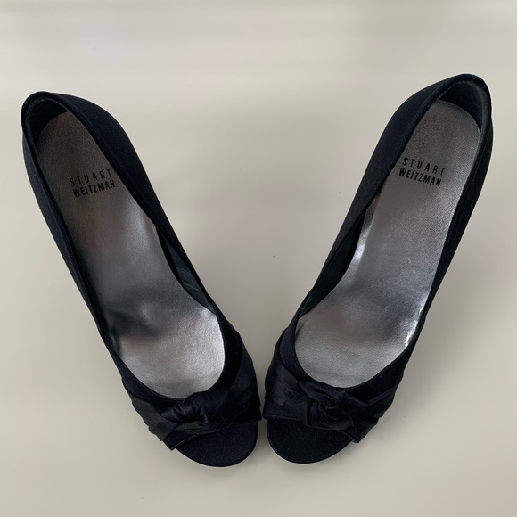 Stuart Weizmann Black Satin Heels - Picture 3 of 7